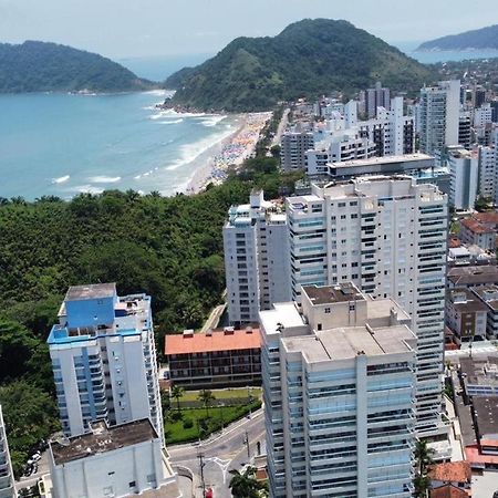 Appartement Neto & Costa à Guarujá Extérieur photo
