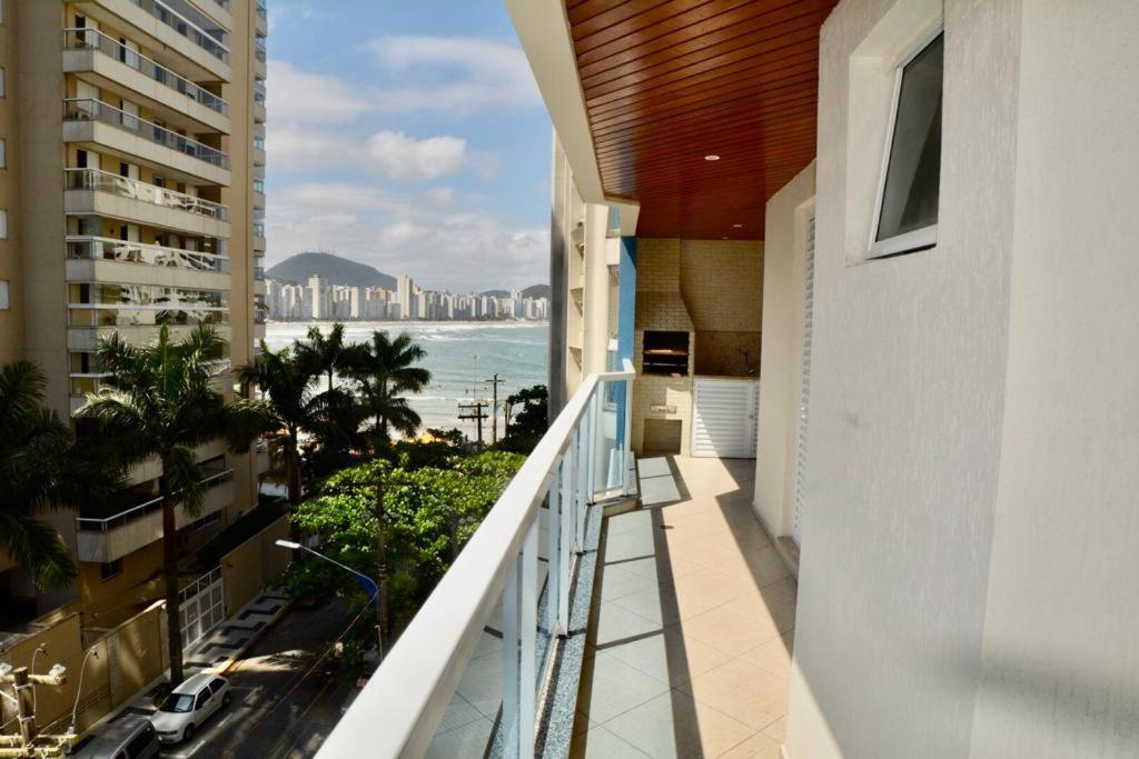 Appartement Neto & Costa à Guarujá Extérieur photo